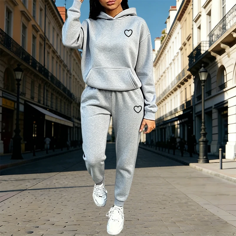Женский спортивный костюм: худ – обзор и цена Outdoor Sports Outfit