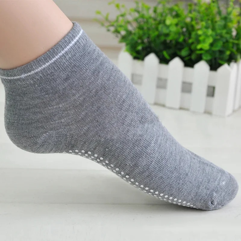 1-2 пары женских нескользящих  – обзор и цена Trampoline Park Sock
